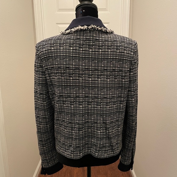 St. John Collection - Picture 6 of 9